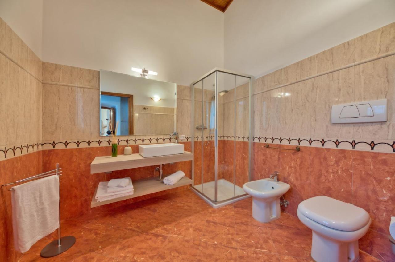 Corte Anibaldi Apartment Lecce Ngoại thất bức ảnh