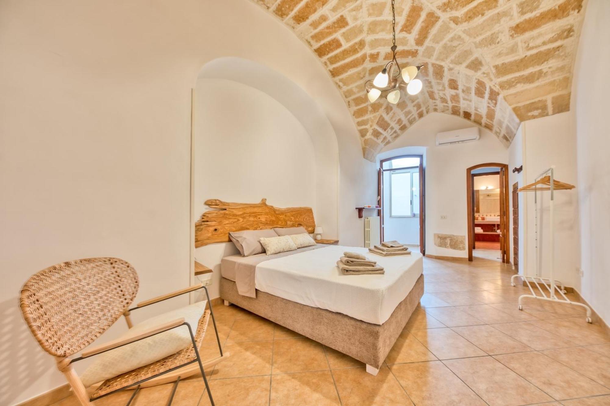 Corte Anibaldi Apartment Lecce Ngoại thất bức ảnh