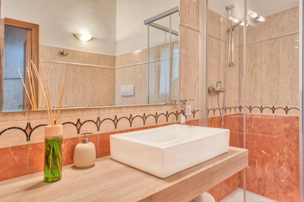 Corte Anibaldi Apartment Lecce Ngoại thất bức ảnh